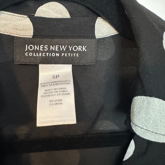 JONES NEW YORK PETITE  | Polka Dot Blouse w Sheer Sleeves | Blk White | Size: 6P - Picture 12 of 13